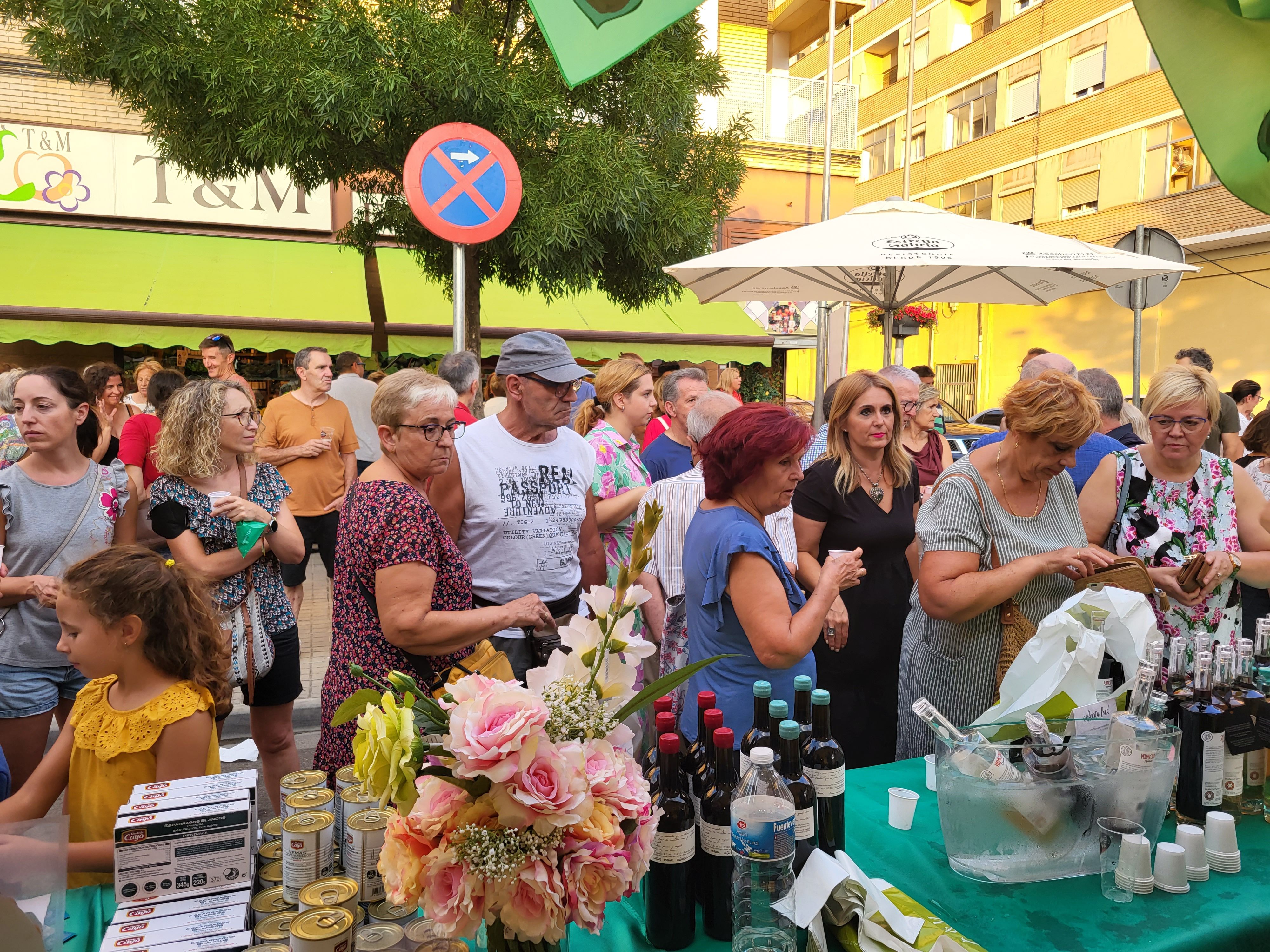 La Gran Fiesta Del Tomate Rosa De Huesca Se Celebra Con Encanto