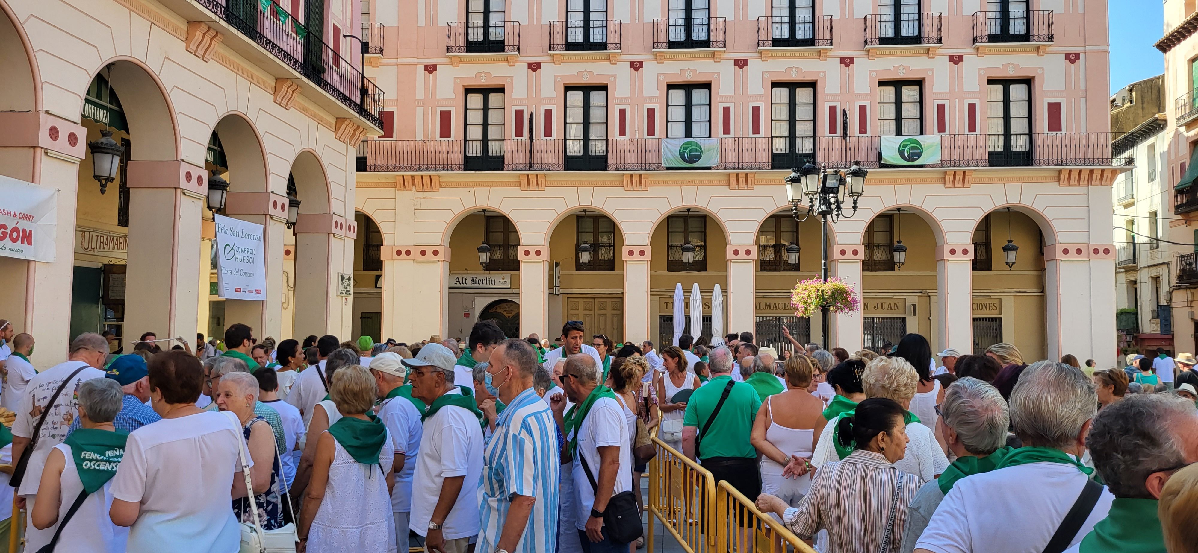 Alrededor De 3 000 Personas Han Participado En La Fiesta Del Comercio