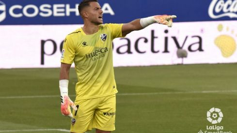 Lvaro Fern Ndez Se Marcha Del Huesca Rumbo Al Espanyol