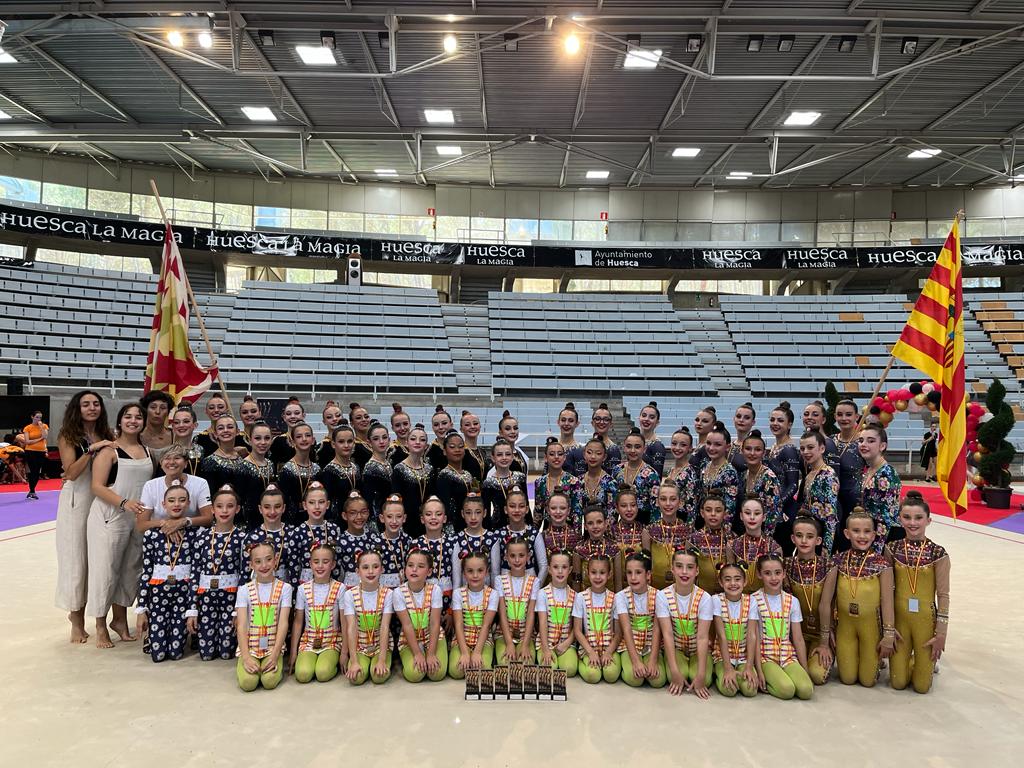 Pleno De Medallas Para Club Y Club En El Campeonato De Espa A