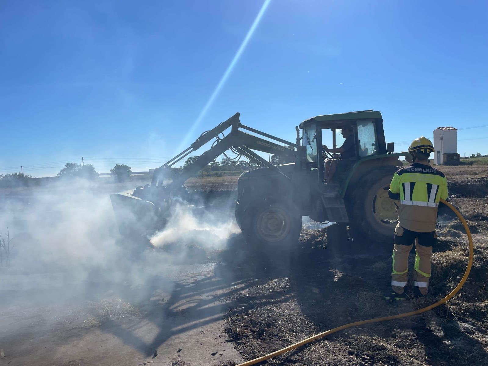 Imágenes del incendio de Vicién que se ha reactivado este sábado