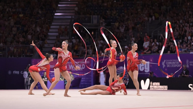 Actuación de la España de Inés Bergua con las cintas. Actuación de la España de Inés Bergua con las cintas.