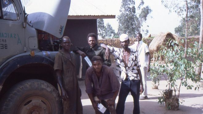 Mohamed y sus ayudantes Mohamed y sus ayudantes