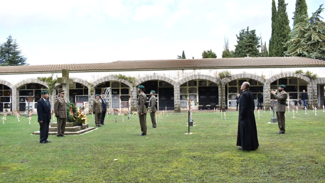 Homenaje a los Caídos en Jaca Homenaje a los Caídos en Jaca