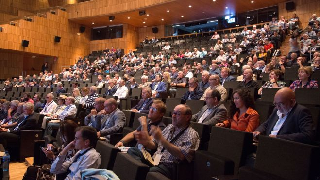 Asistentes a la jornada de Riegos del Alto Aragón en Huesca. Foto: Riegos del Alto Aragón