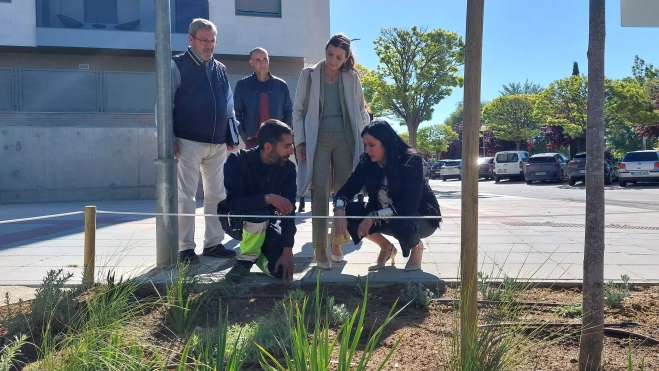 Visita a los trabajos que se desarrollan dentro del proyecto. Visita a los trabajos que se desarrollan dentro del proyecto.