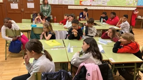 Estudiantes en el II Encuentro Intercentros de Texto Libre en Huesca