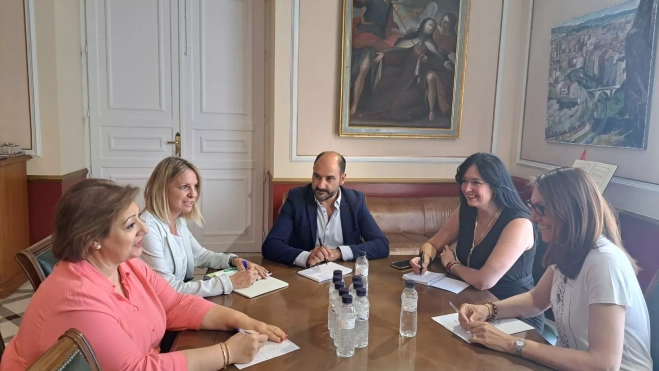 Silvia Ramírez, Nuria Mur, Fernando Torres, Lorena Orduna y Blanca Galindo