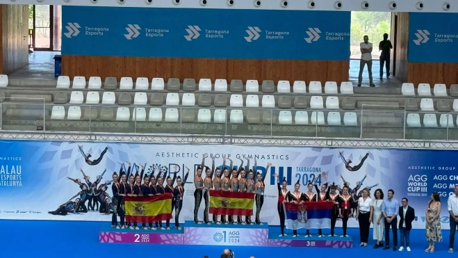 El conjunto Junior del Club 90, en el podio de los Juegos del Mediterráneo El conjunto Junior del Club 90, en el podio de los Juegos del Mediterráneo