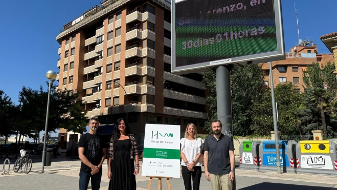 En el mupi de la calle Cavia se ha iniciado la cuenta atrás para San Lorenzo.