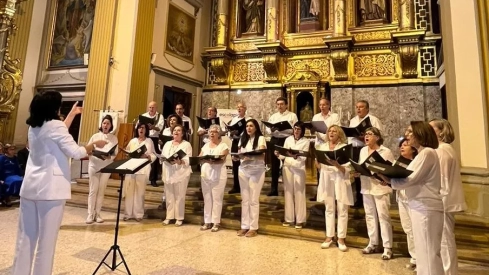 La Coral Barbitanya interpretó el arreglo coral "Cuando san Ramón", realizado por Blas Coscollar, en el IX Encuentro Coral Ciudad de Barbastro.