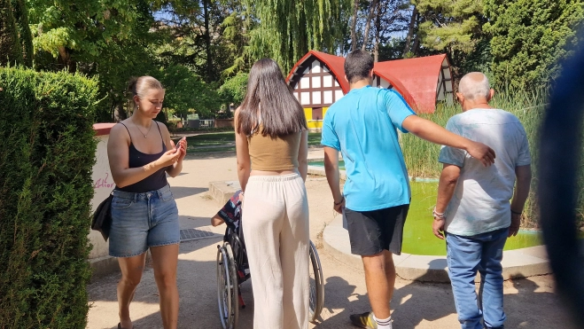 Intercambio generacional de jóvenes de Vitoria con la Cruz Blanca de Huesca. Foto Myriam Martínez 