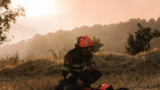 Incendio declarado en El Pueyo de Araguás. Foto Eduardo Ezequiel