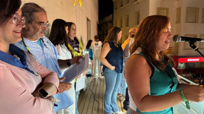 Lectura del pregón desde el Ayuntamiento de Binéfar.