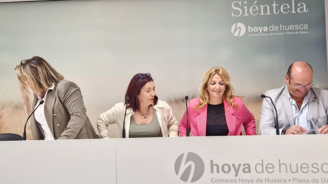 Sonia Latre, Susana Magán, Ana Irigoyen y Miguel Torres, en la rueda de prensa. Foto Myriam Martínez2