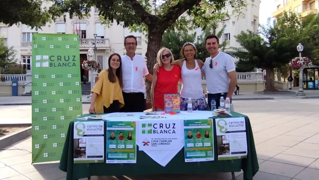 Jornada sobre el suicidio organizada por el Centro de Escucha de Cruz Blanca. Foto Myriam Martínez