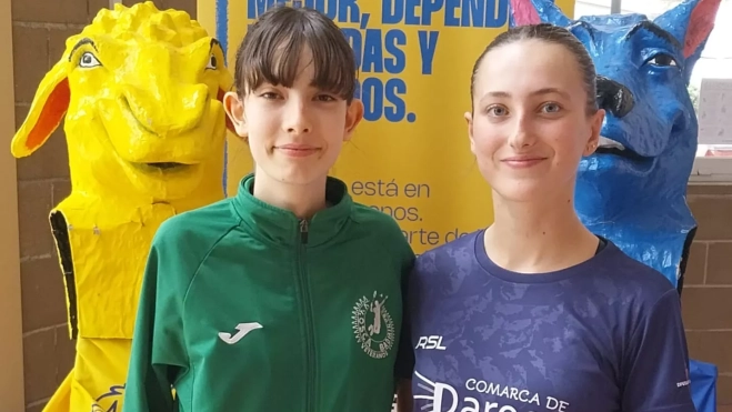 Emma Bibián (VV Osca) y Ana Ruiz (Daroca) en Canovelles