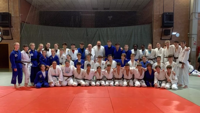 Club Judo Binéfar en Monzalbarba. Club Judo Binéfar en Monzalbarba.