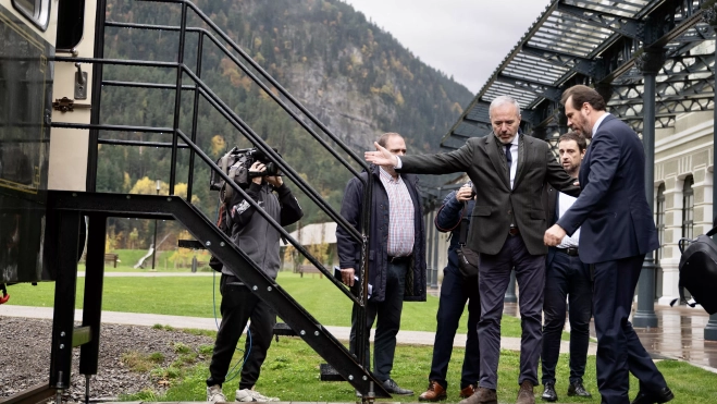 La reunión se ha celebrado en la estación de Canfranc.