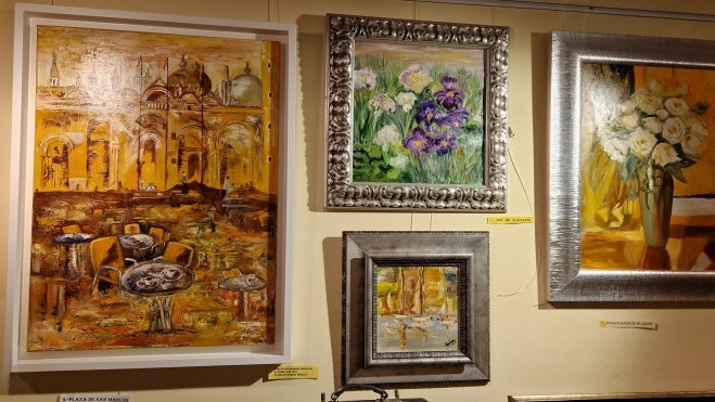 Ana María Pueyo nos abre su galería Iris. Foto Myriam Martínez Ana María Pueyo nos abre su galería Iris. Foto Myriam Martínez