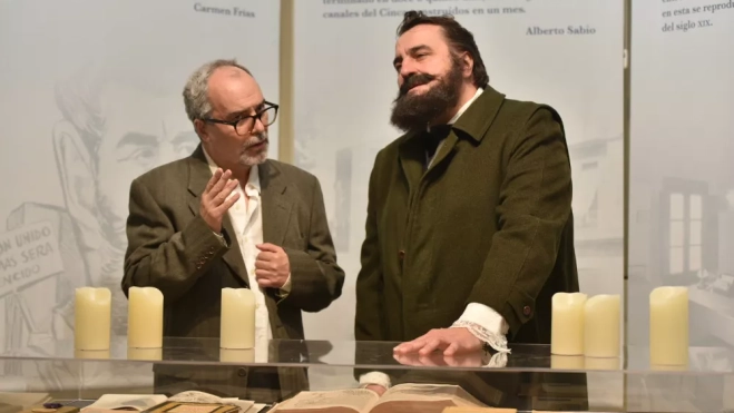 Ramón J Sender y Joaquín Costa en las visitas teatralizadas. Foto Verónica Lacasa