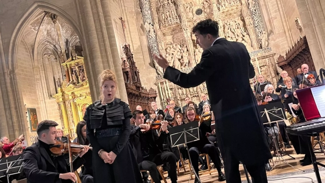 Imagen de la celebración en la Catedral de Huesca. Foto Mercedes Manterola