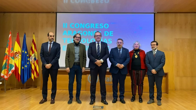 Responsables del Congreso y autoridades. Responsables del Congreso y autoridades.