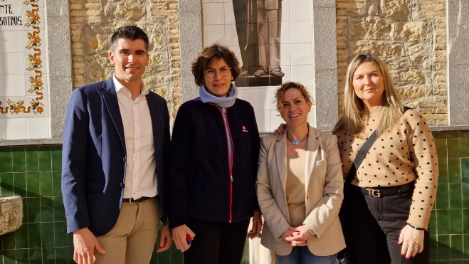 Guillermo Gómez, Isabel Belenguer y Mónica Martínez, en la fiesta de San Juan Bosco en el centro Salesianos de Huesca. Foto Myriam Martínez