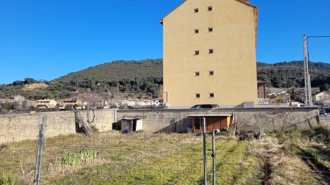 Parcela de Boltaña donde se construirán las viviendas.