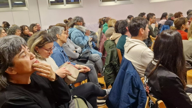 El tema despertó un gran interés en la comunidad docente oscense. Foto Myriam Martínez