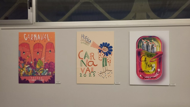 Tres primeros premios del cartel de Carnaval en la categoría de adulto. Tres primeros premios del cartel de Carnaval en la categoría de adulto.