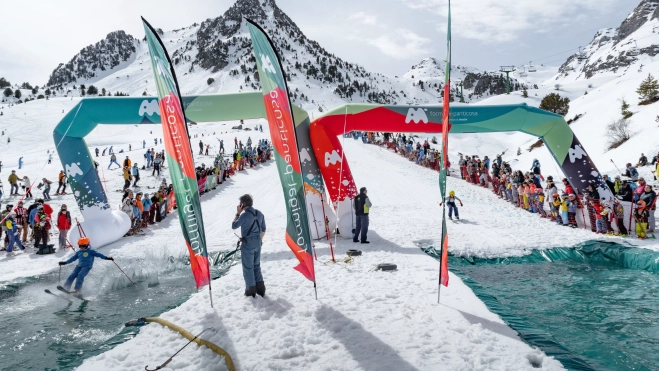 Water Slide de Formigal-Panticosa. Water Slide de Formigal-Panticosa.