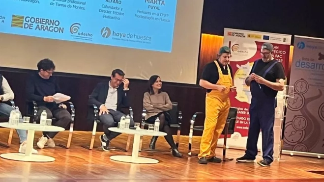 Alfonso Palomares y Kike Lera, durante su intervención. Alfonso Palomares y Kike Lera, durante su intervención.