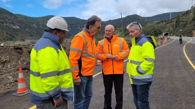 Miguel Ángel Arminio ha supervisado la apertura del paso en la A-139. Miguel Ángel Arminio ha supervisado la apertura del paso en la A-139.