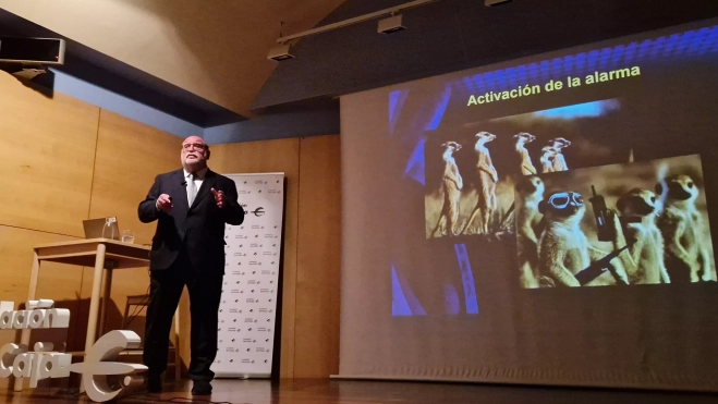 El doctor Antonio Bulbena en la Fundación Ibercaja Huesca. Foto Myriam Martínez El doctor Antonio Bulbena en la Fundación Ibercaja Huesca. Foto Myriam Martínez