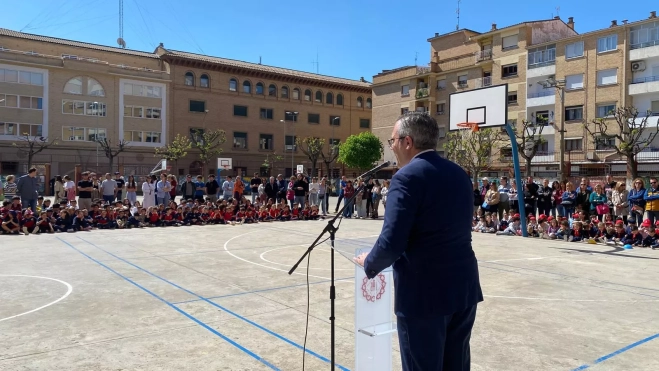 Ortas ha intervenido en el acto inaugural de la Semana de Aragón en el Colegio San Viator. Ortas ha intervenido en el acto inaugural de la Semana de Aragón en el Colegio San Viator.