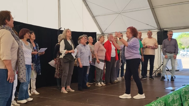 Fiesta de Primavera de la Plataforma por la Escuela Pública de Huesca. Foto Mercedes Manterola Fiesta de Primavera de la Plataforma por la Escuela Pública de Huesca. Foto Mercedes Manterola