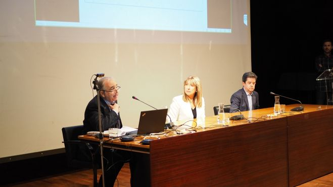 Jesús Inglada, Berta Fernández y Luis Felipe, en la inauguración