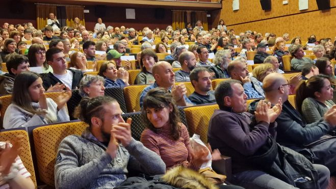 Público en una pasada edición de Espiello.