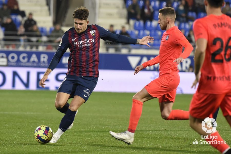 Ratiu Ya Es Oficialmente Jugador Del Rayo, ¿se Nos Viene Rubén Castro?